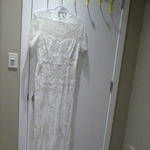Adrianna Papell Ivory Lace Wedding Dress US/CAN 4